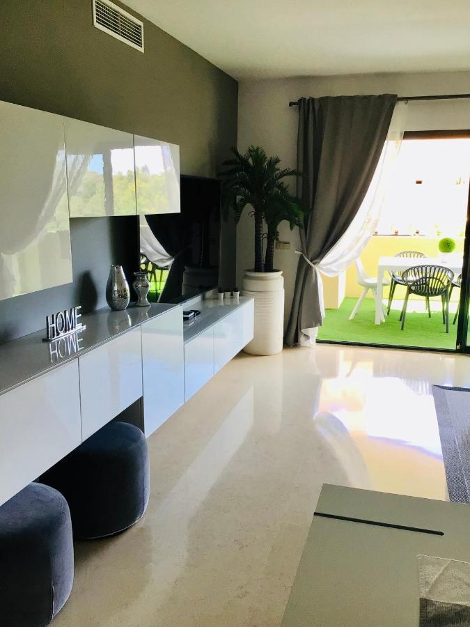 Capanes Del Golf Apartment เบนาบีส ภายนอก รูปภาพ