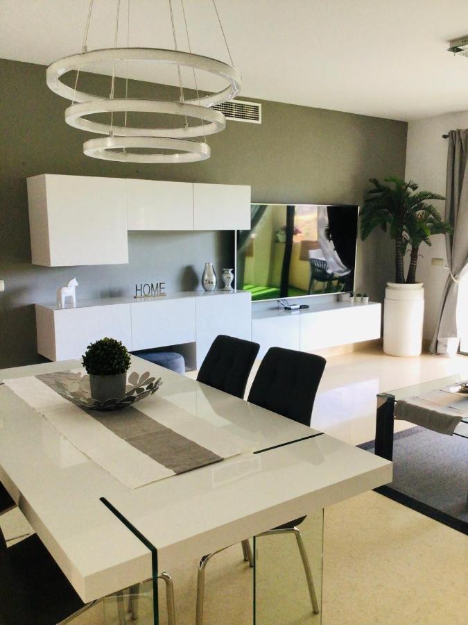 Capanes Del Golf Apartment เบนาบีส ภายนอก รูปภาพ